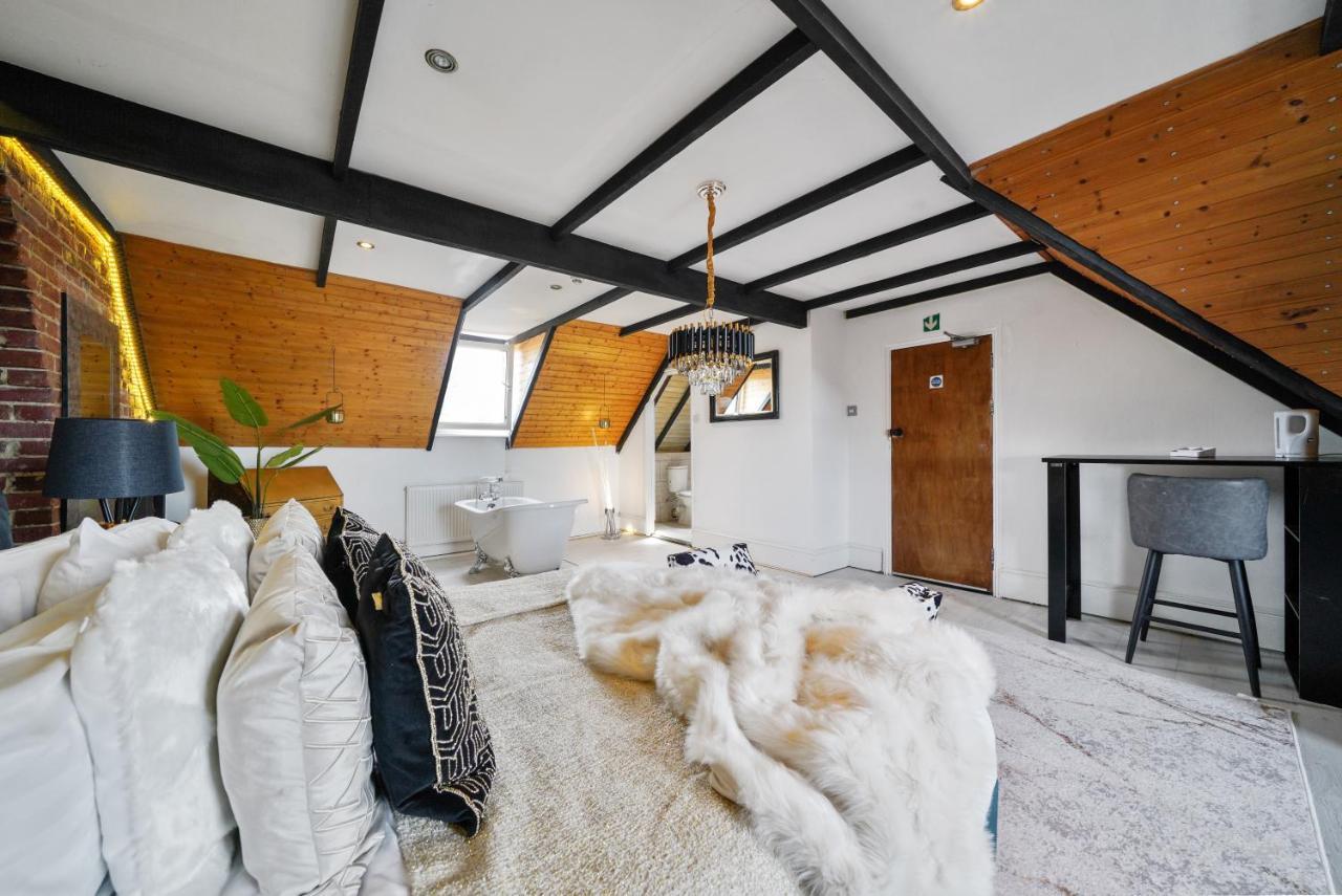 Lush Boutique Rooms แคนเทอร์เบอรี ภายนอก รูปภาพ